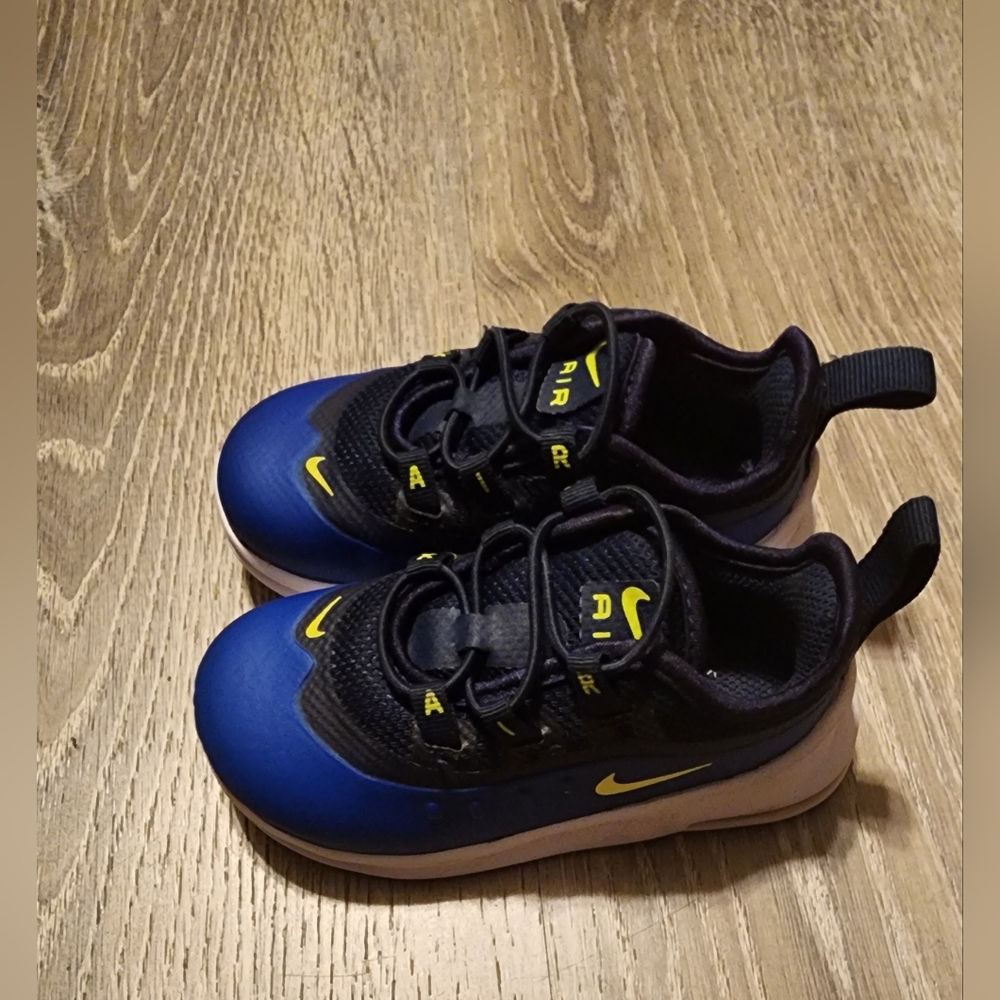 Kids Nike Air Max Axis